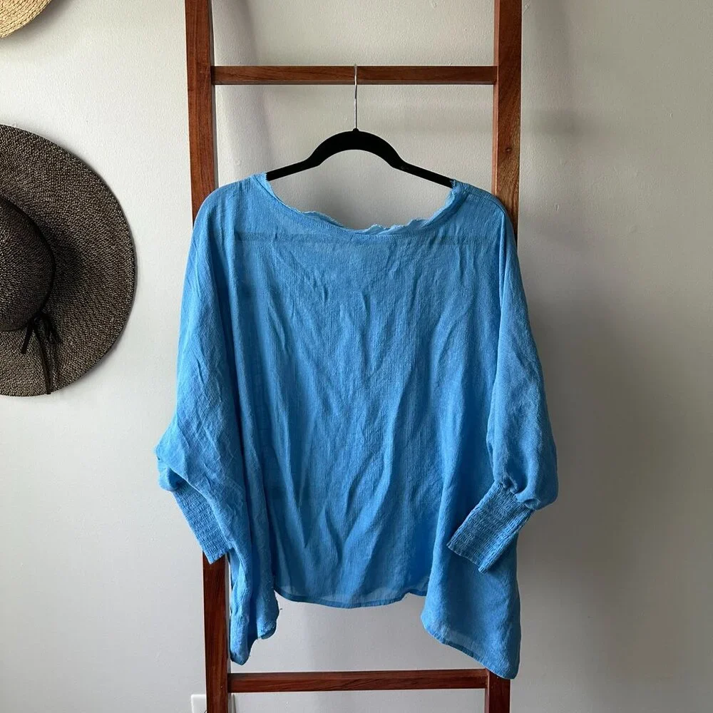 Mahina Tunic with Cinched Sleeves - Blue - Picture 5 of 7